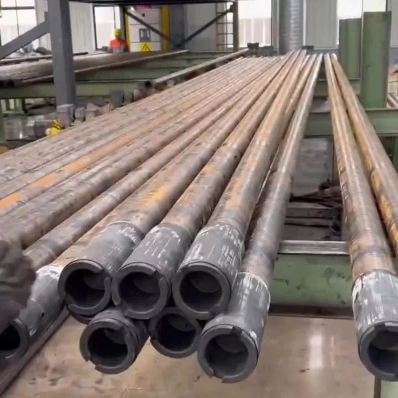 API 5CT Standard 13-3/8 STC Gorąco walcowane rurki i obudowy z oleju z stali węglowej N80 L80 do wiercenia
